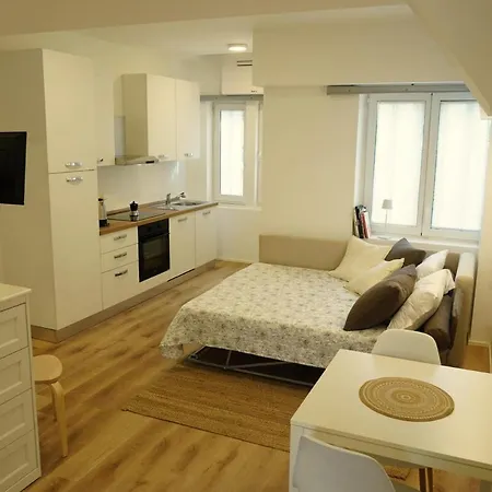 Apartment Sonnino - At Your Place *